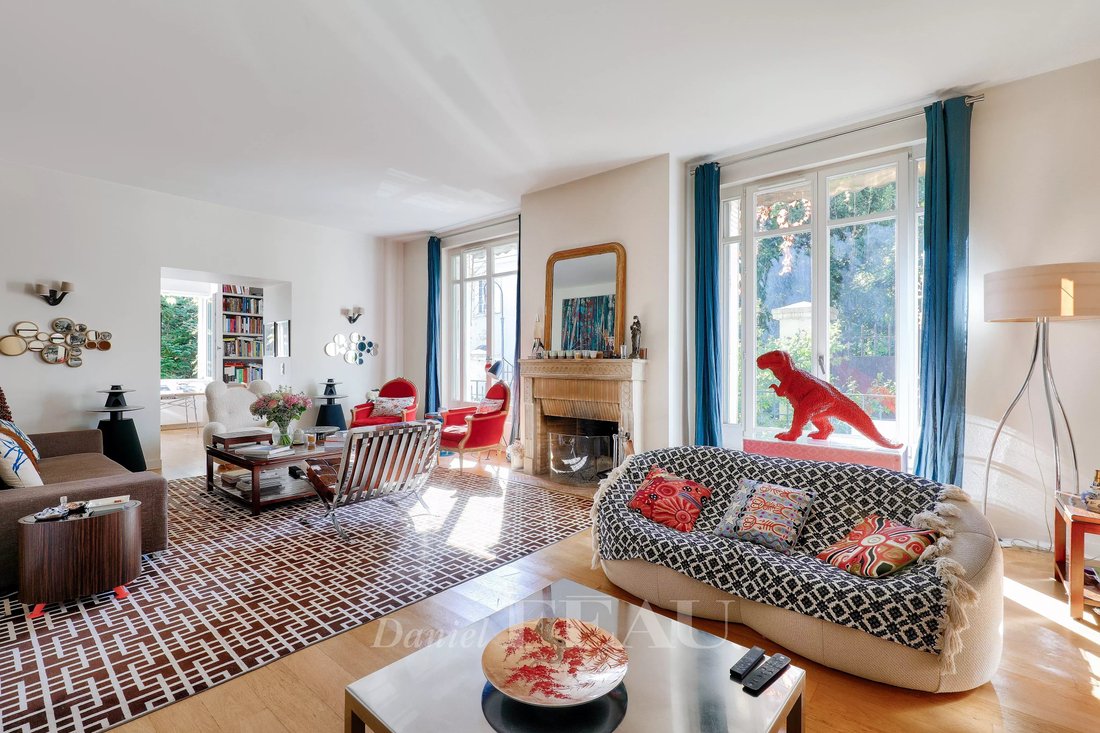 House in Saint-Cloud, Ile-de-France, France 1 - 15643790