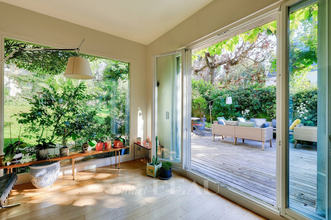 House in Saint-Cloud, Ile-de-France, France 4 - 15643790