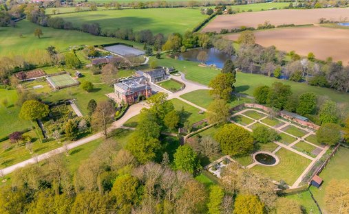 House in South Weald, Brentwood, England 1