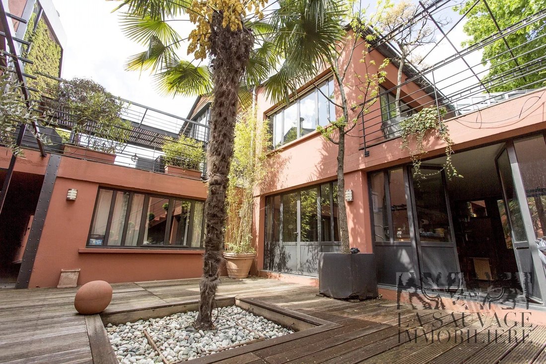 House in Bagnolet, Ile-de-France, France 3 - 15430872
