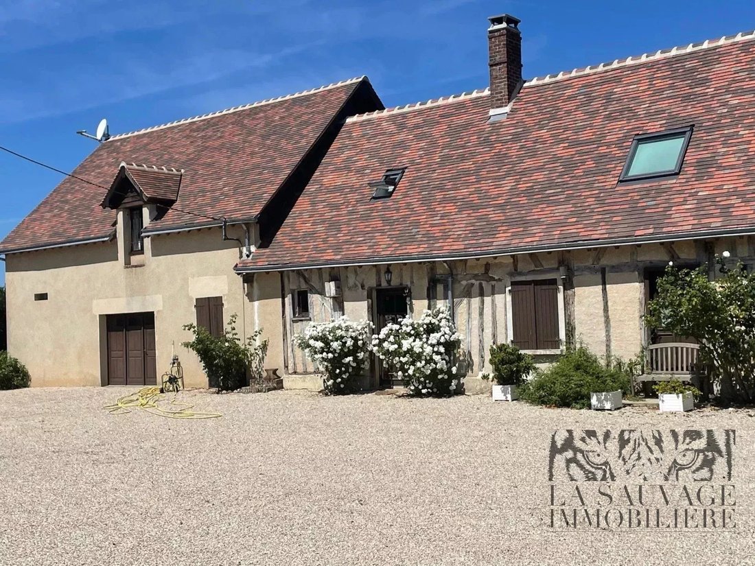 Farm Ranch in Unverre, Centre-Val de Loire, France 4 - 15524238