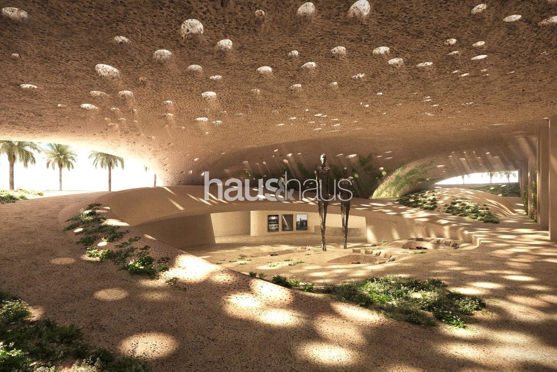 Dubai, Dubai, United Arab Emirates 3 - 15653322