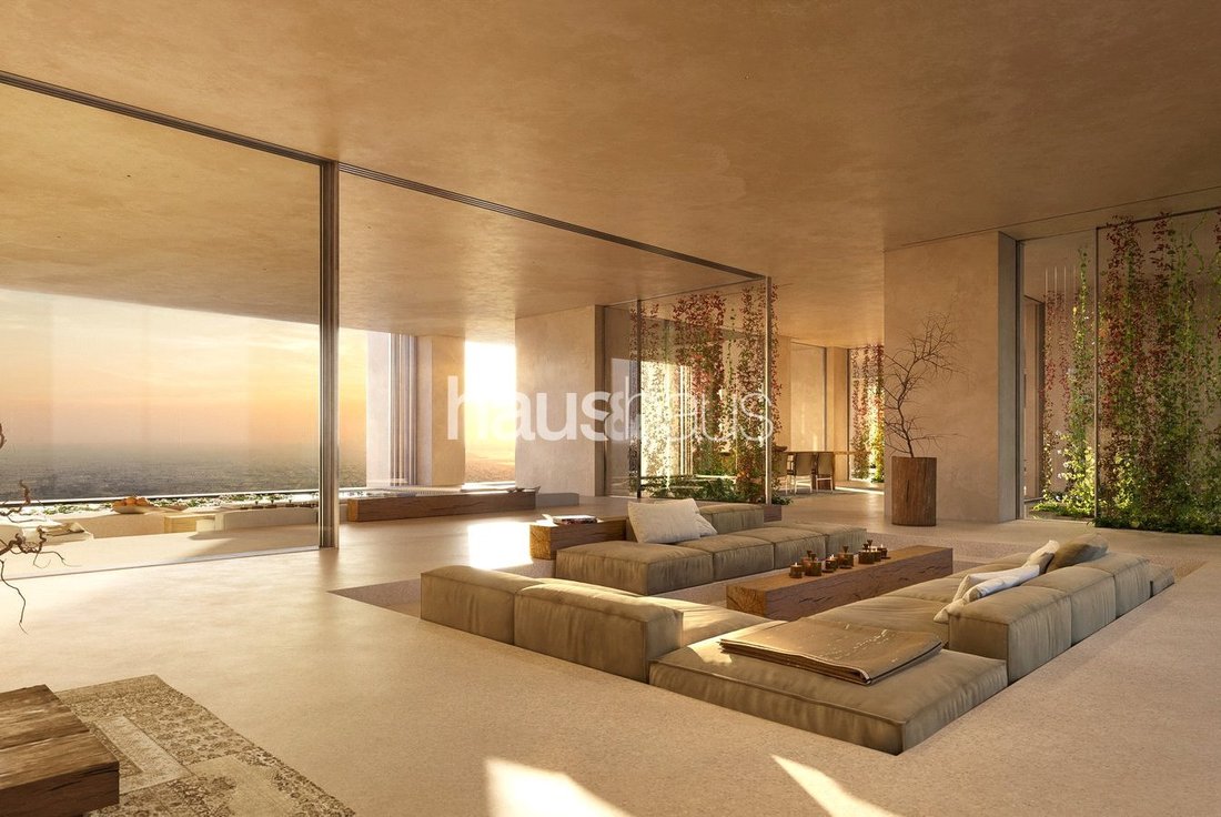Dubai, Dubai, United Arab Emirates 1 - 15653322