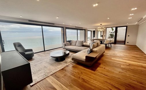 Penthouse in Roquebrune-Cap-Martin, Provence-Alpes-Côte d'Azur, France 1