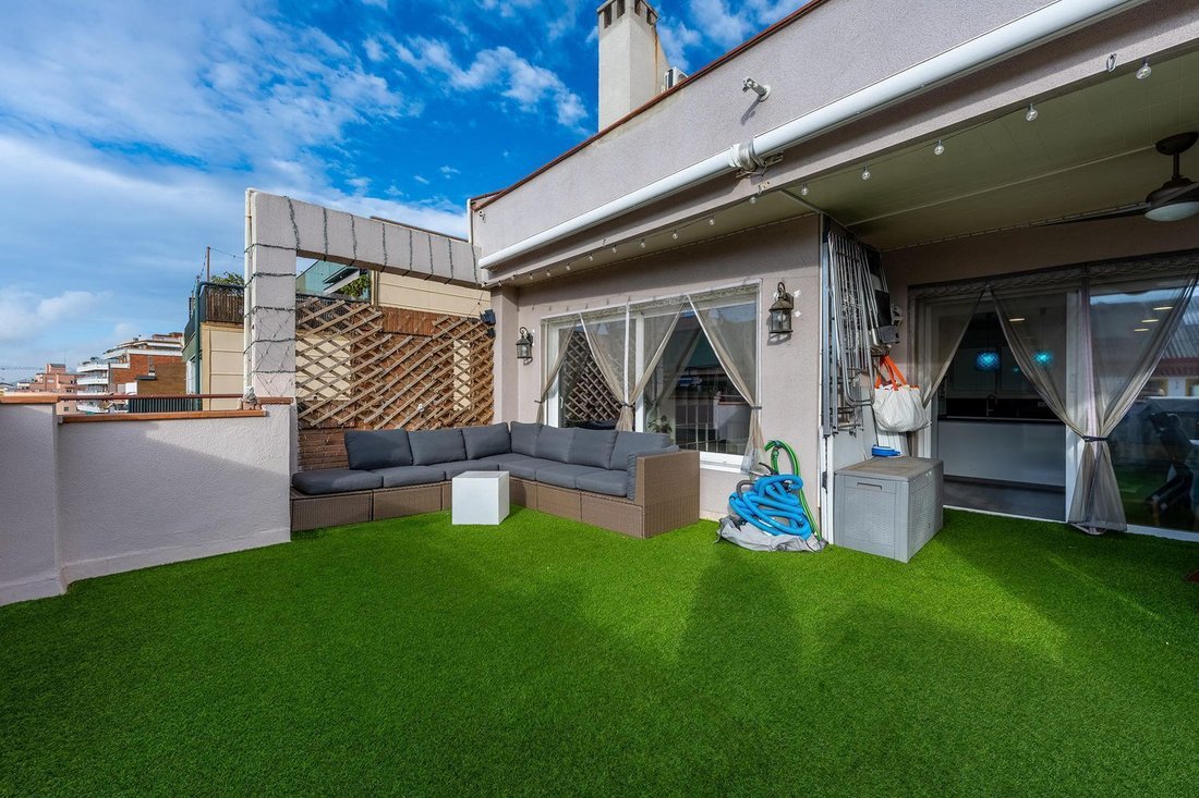 Penthouse in Horta-Guinardó, Barcelona, Spain 1 - 15656865