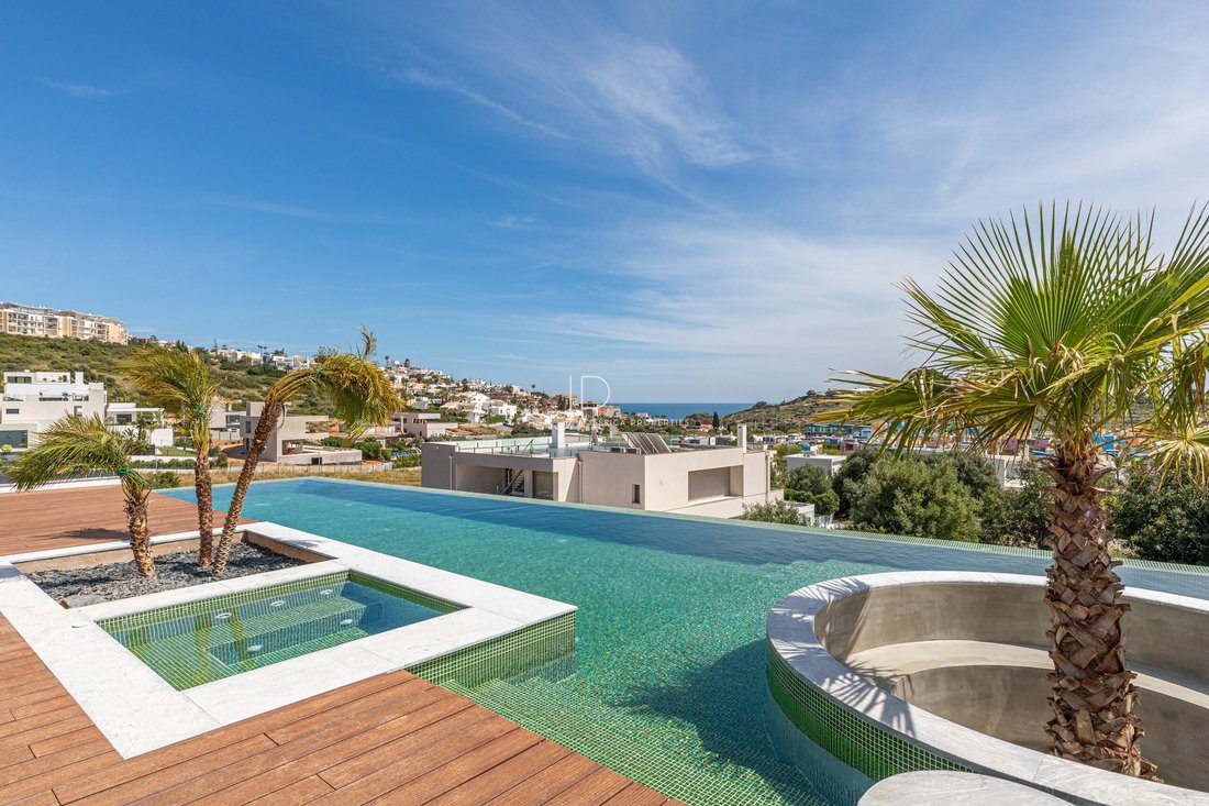 Villa in Olhos de Agua, Algarve, Portugal 1 - 15284159