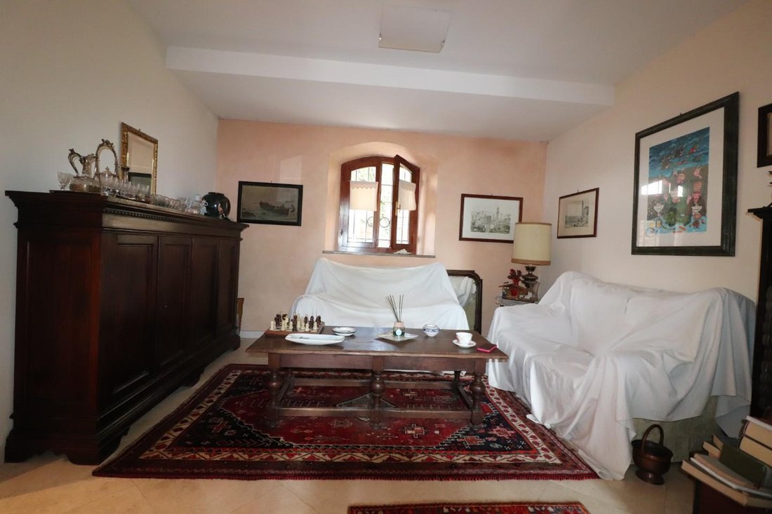 Country House in Fuori Porta Camollia - Petriccio, Siena, Tuscany 1 - 15655957