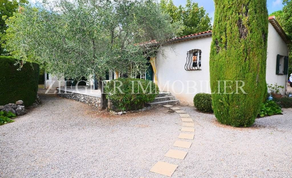 Villa in Saint-Cézaire-sur-Siagne, Provence-Alpes-Côte d'Azur, France 2 - 15654009