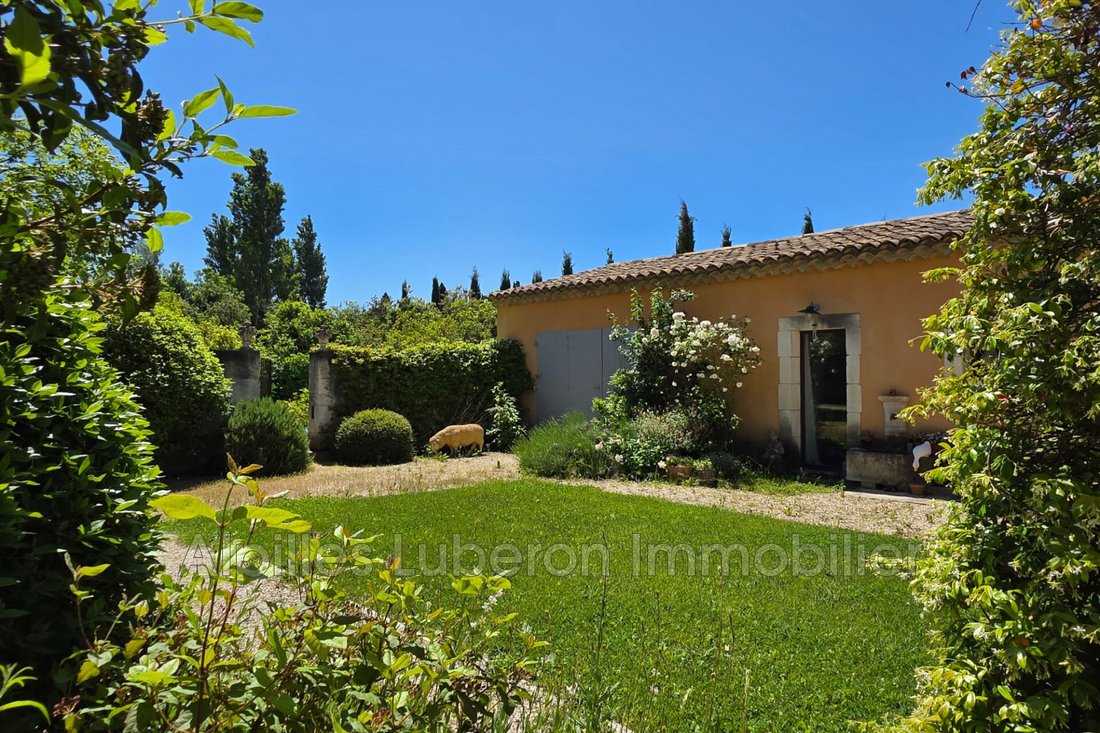 Villa in Eygalières, Provence-Alpes-Côte d'Azur, France 4 - 13505380