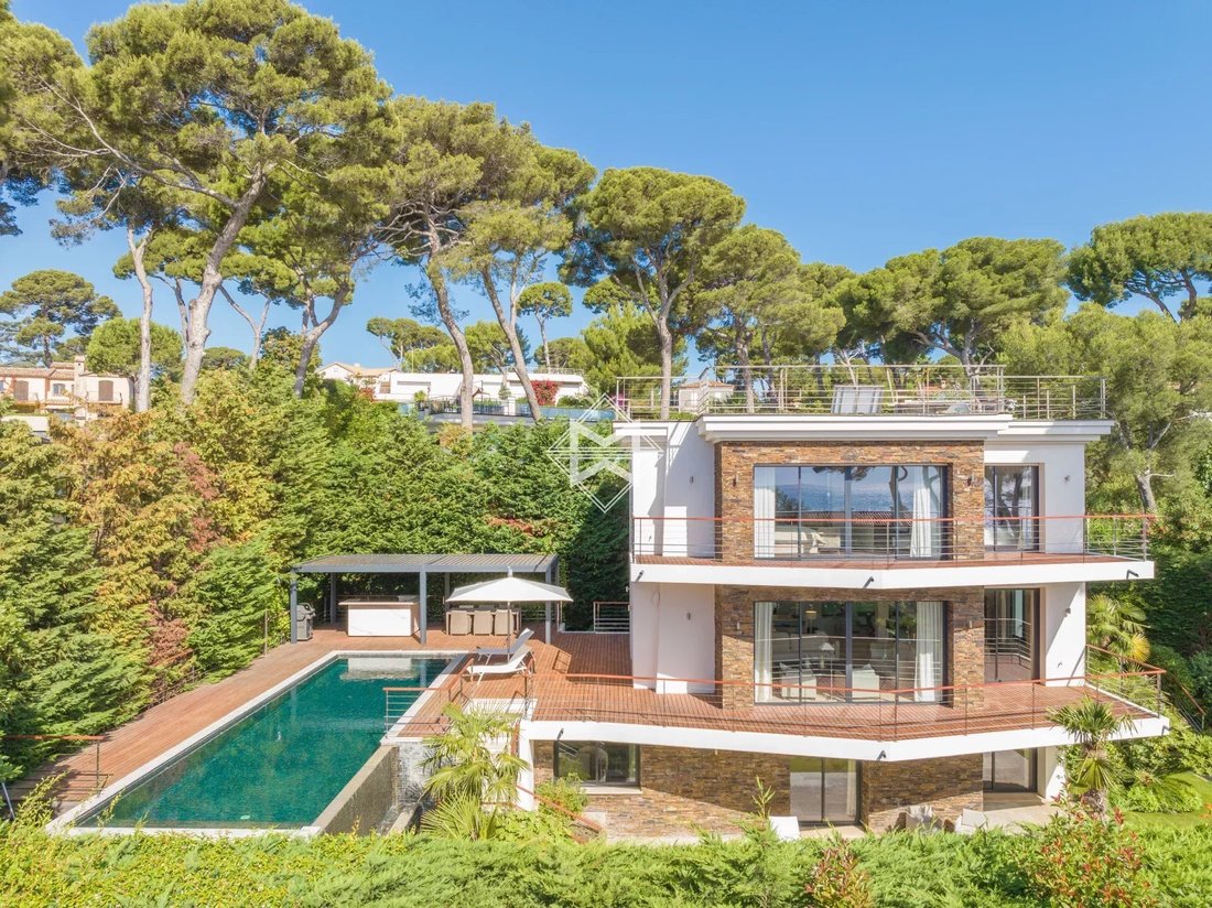 Villa à Antibes, Provence-Alpes-Côte d'Azur, France 2 - 15656032
