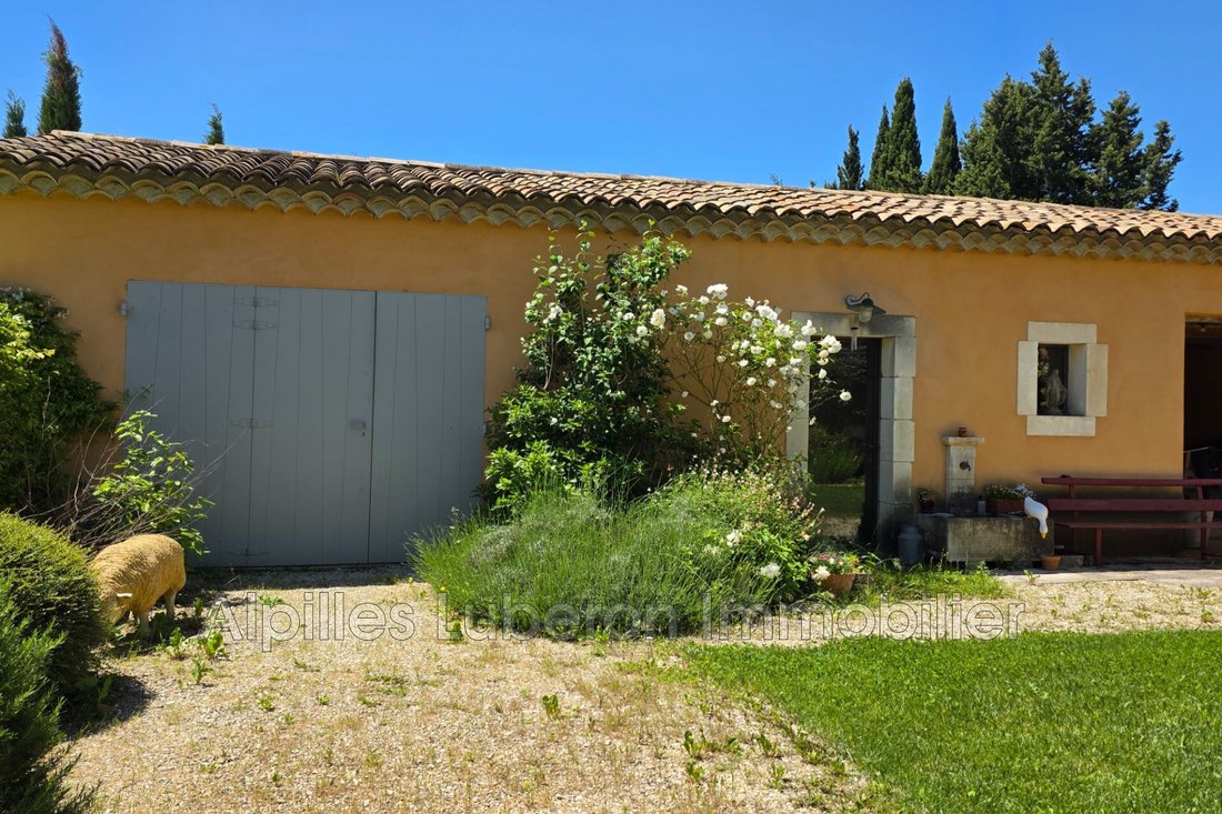 Villa in Eygalières, Provence-Alpes-Côte d'Azur, France 5 - 13505380