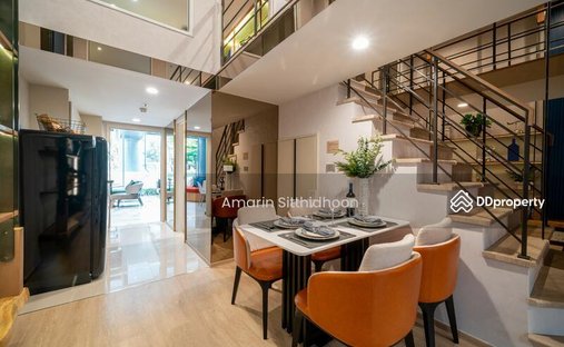 Condominio en Si Phraya, Bangkok, Tailandia 1