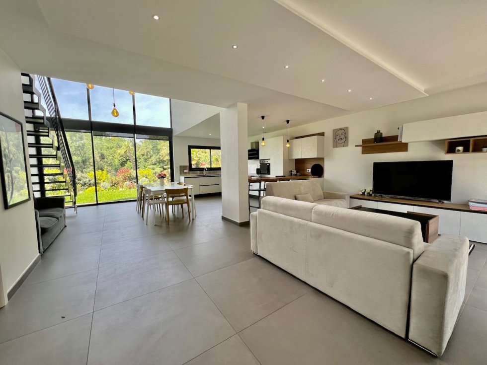 Villa in Grimaud, Provence-Alpes-Côte d'Azur, France 5 - 15654077