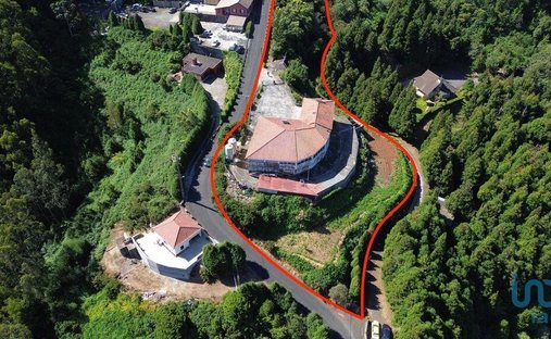 House in Santo António Da Serra, Madeira, Portugal 1