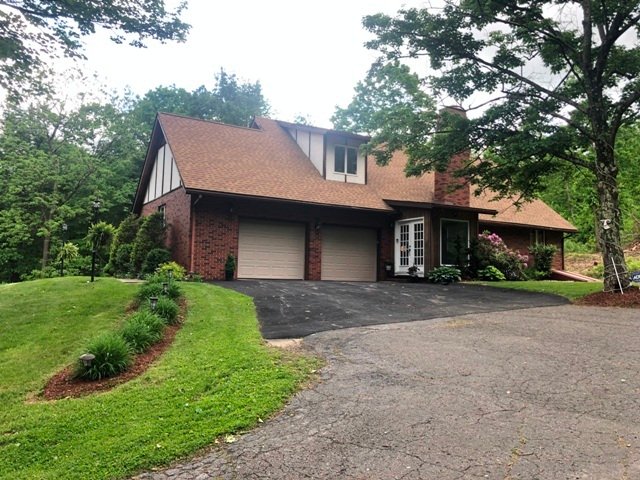 House in Chester, West Virginia, United States 4 - 15623626