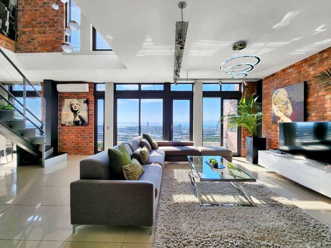 38 Stunning Industrial Loft Design Ideas - The Glossychic