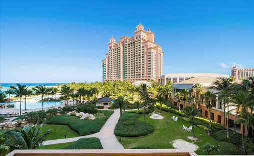 Condo in Paradise Island, New Providence, The Bahamas 1