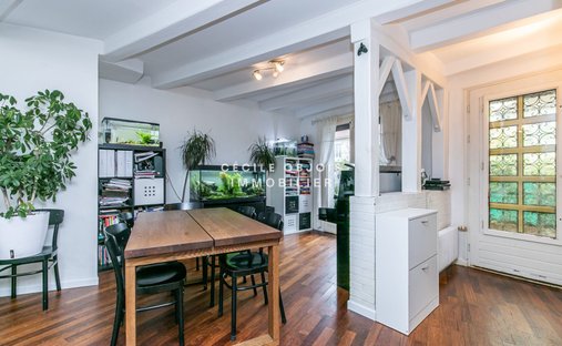 House in Peri, Joinville-le-Pont, France 1
