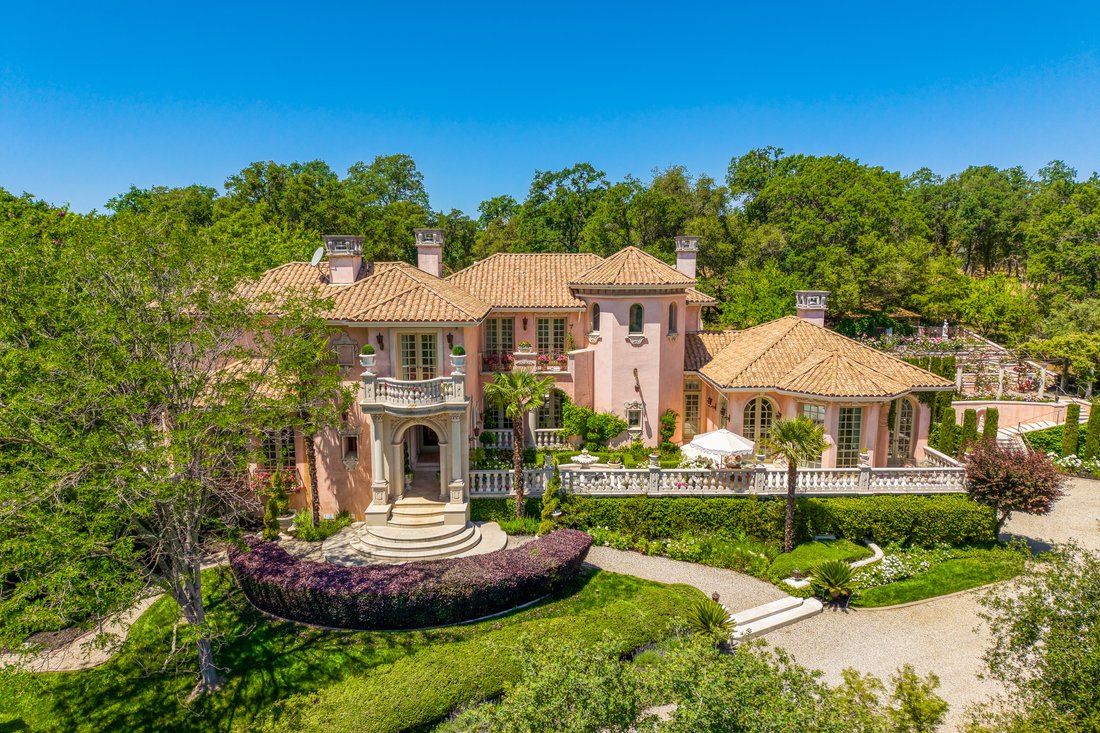 El Dorado Hills, California, United States 1 - 15657435