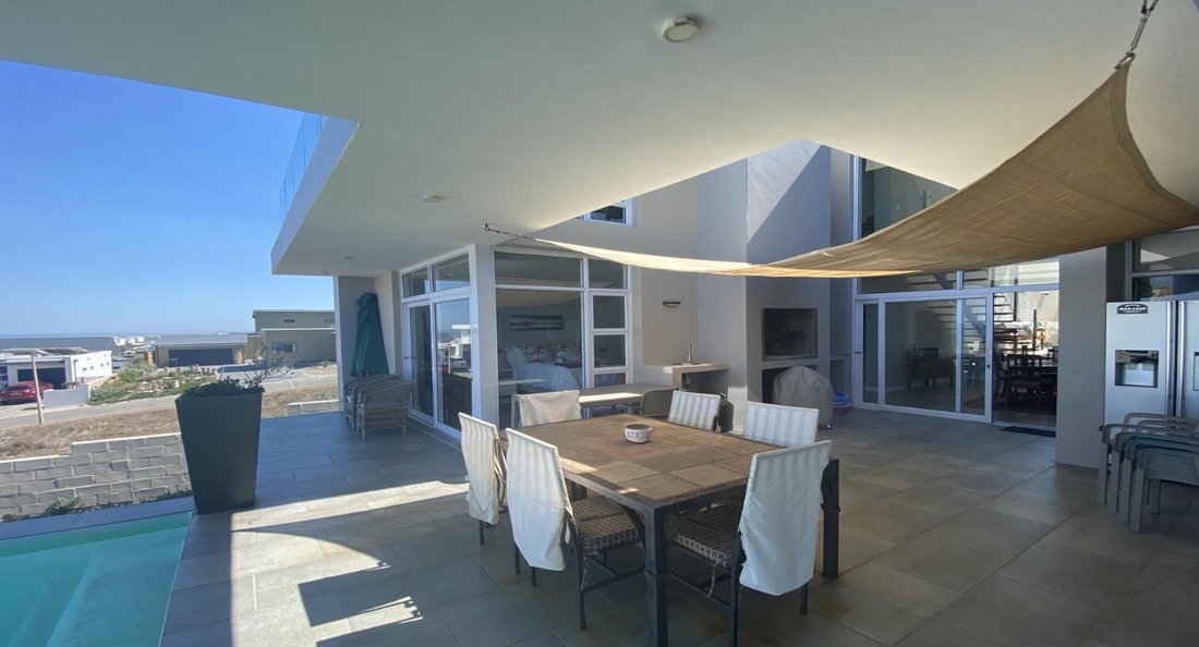 House in Yzerfontein, Western Cape, South Africa 4 - 15658074