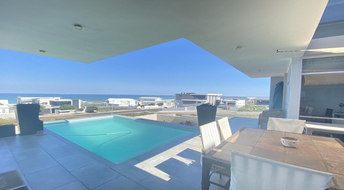 House in Yzerfontein, Western Cape, South Africa 3 - 15658074