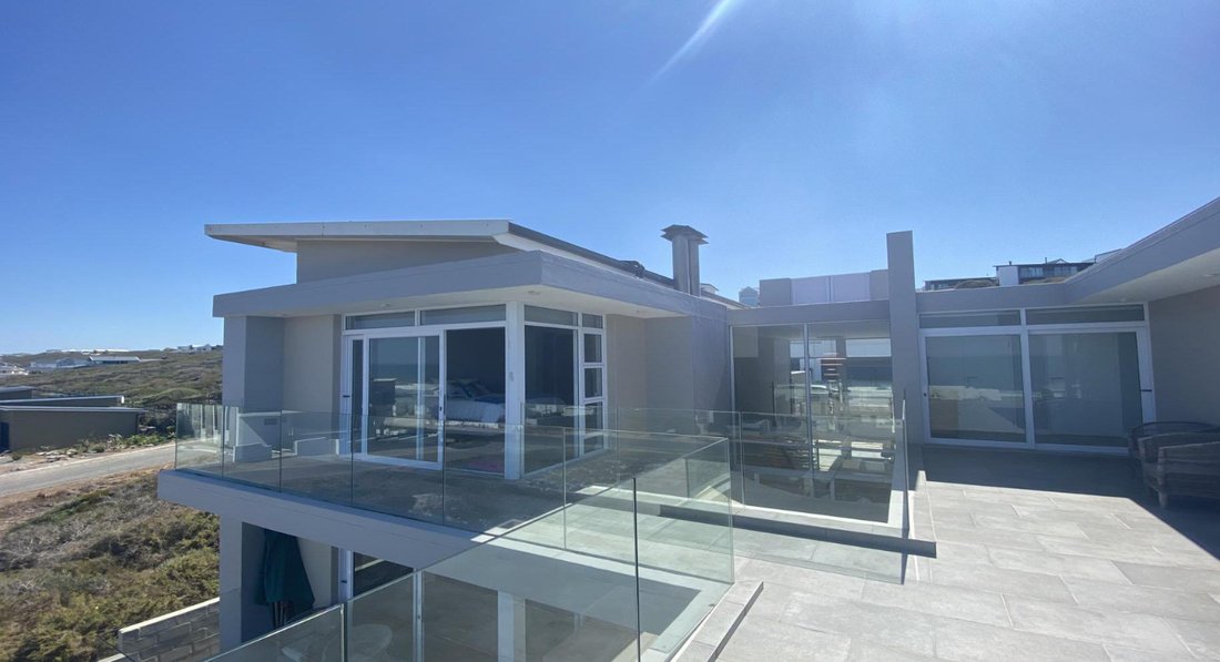House in Yzerfontein, Western Cape, South Africa 2 - 15658074