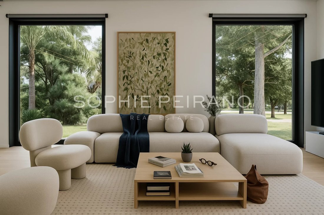 Villa in Cannes, Provence-Alpes-Côte d'Azur, France 2 - 15658278