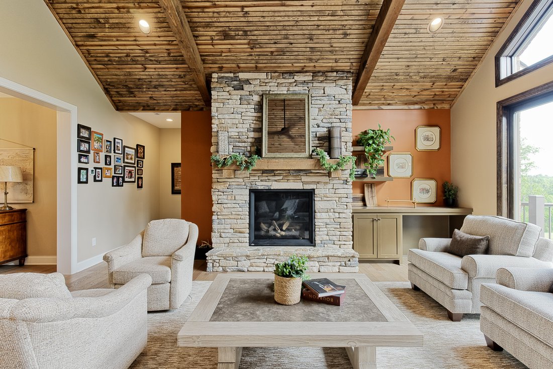 House in Watterson Park, Kentucky, United States 5 - 15658722