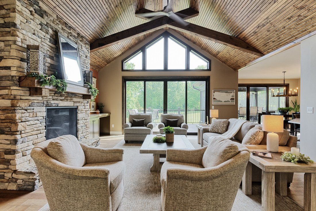 House in Watterson Park, Kentucky, United States 4 - 15658722