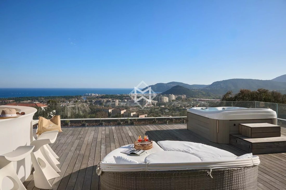 Villa in Le Grand Duc-Minelle, Mandelieu-la-Napoule, France 4 - 15658617