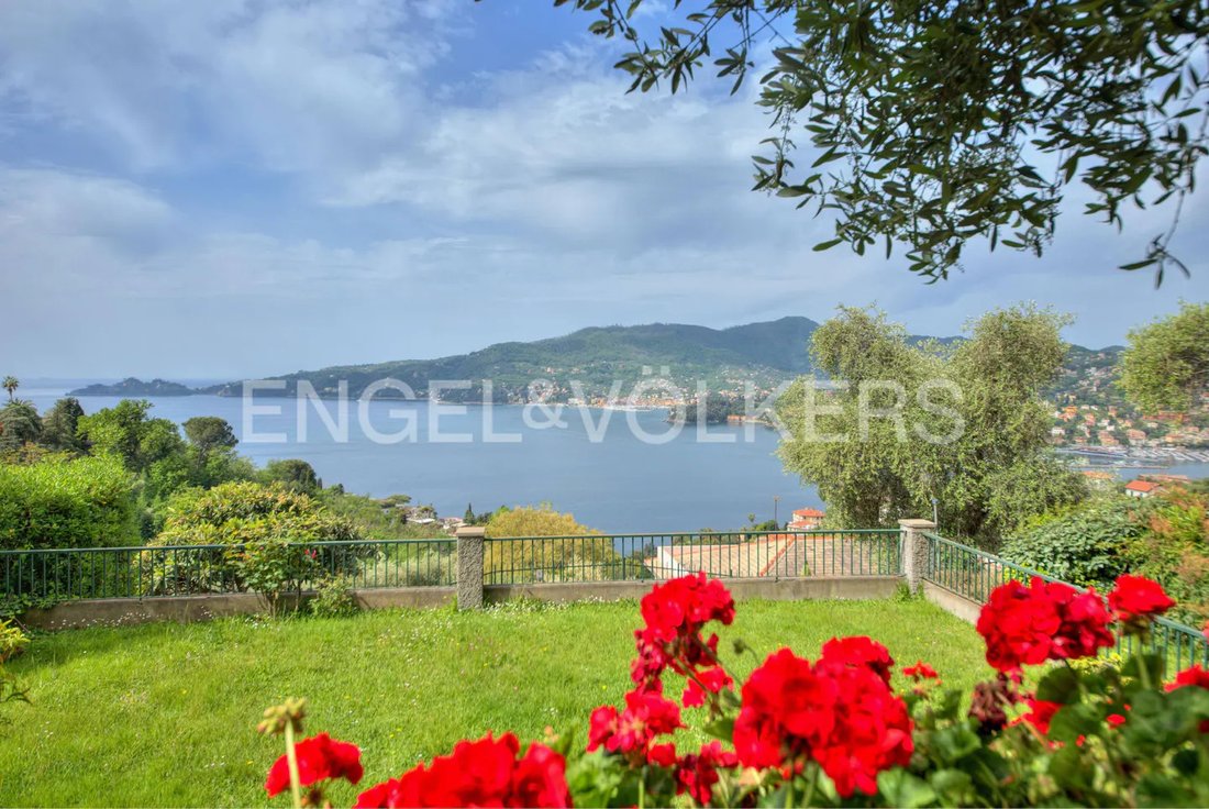 Villa in Zoagli, Liguria, Italy 3 - 15658956