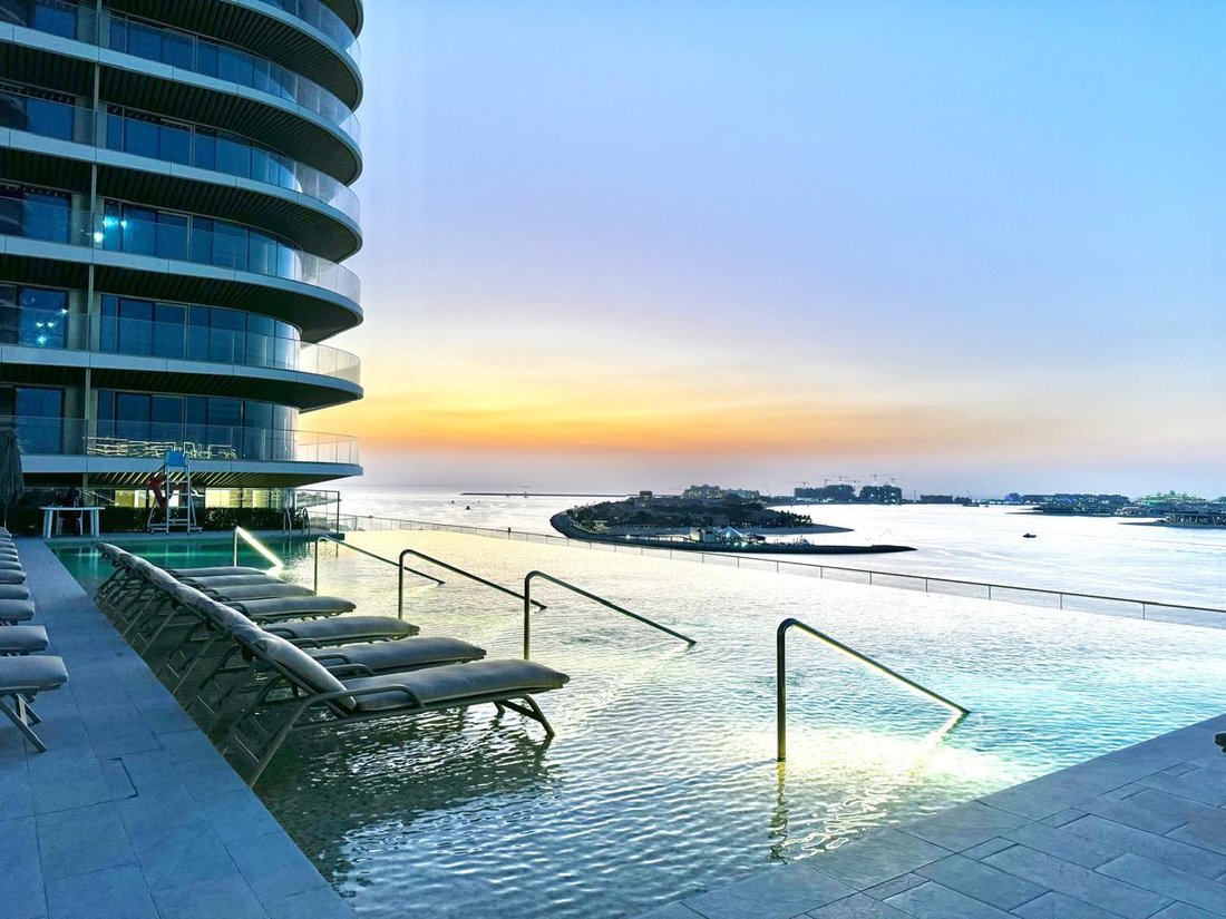 Apartment in Dubai Harbour, Dubai, United Arab Emirates 1 - 15662194