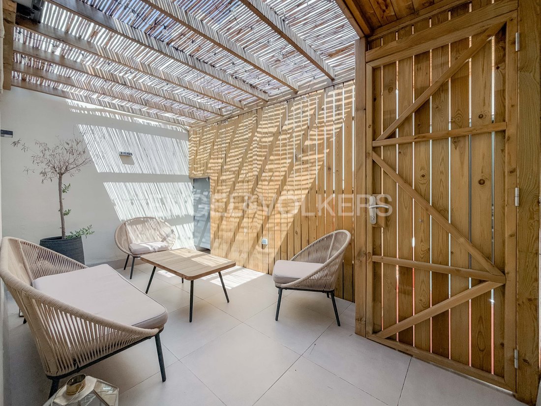 Apartment in Eixample, Barcelona, Spain 1 - 15660523