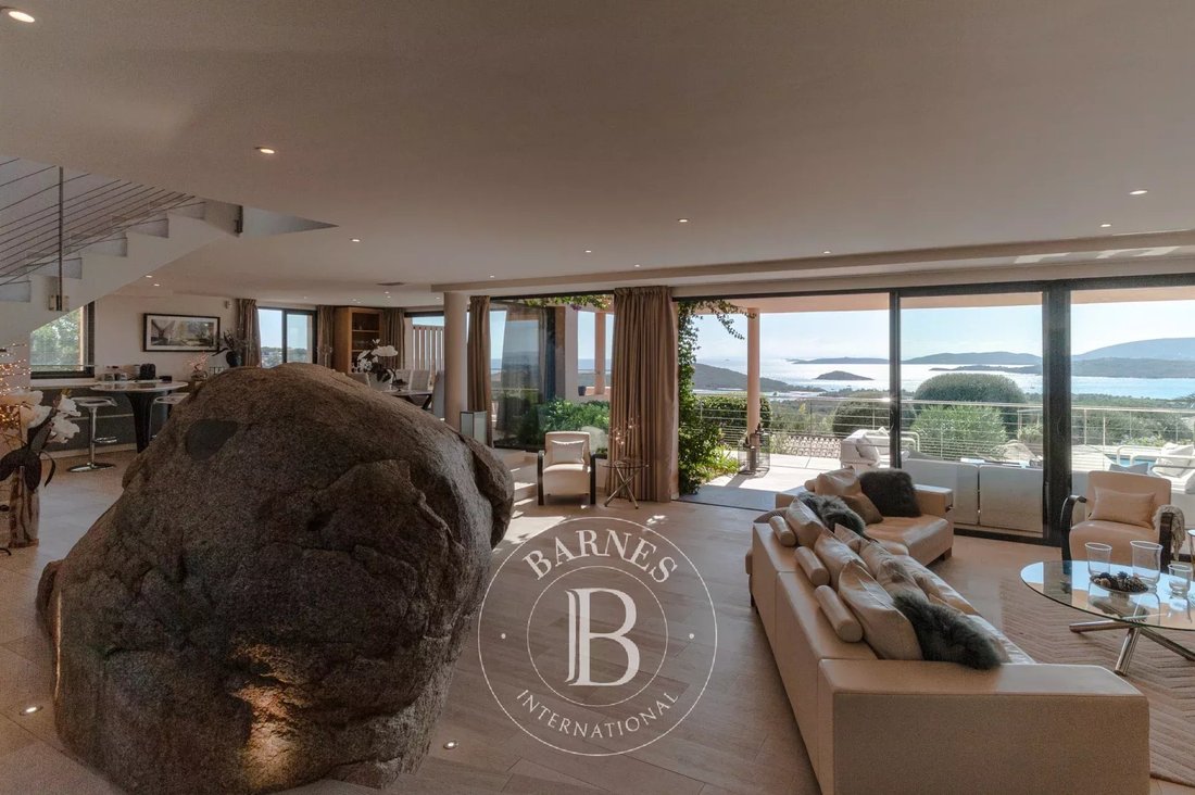 Villa in Zonza, Corsica, France 4 - 12952586