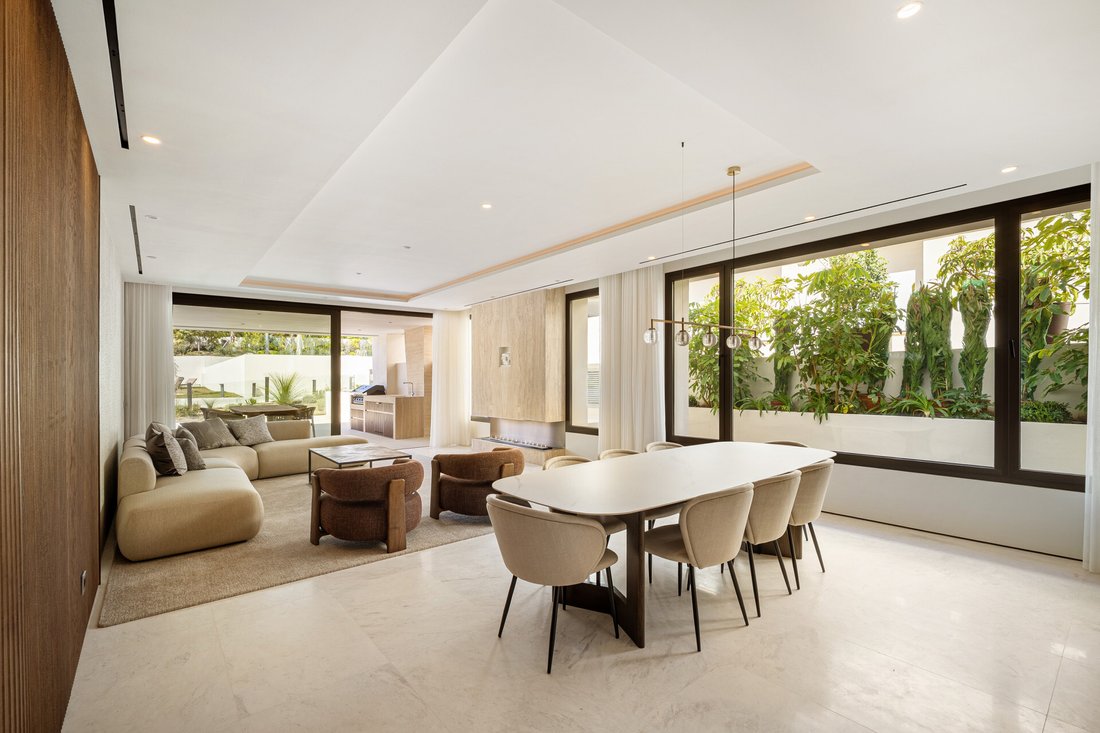 Apartment in Marbella, Andalusia, Spain 1 - 15661902