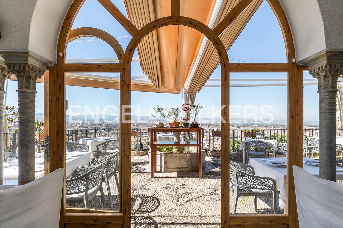 Villa in Centro, Granada, Spain 1 - 15660548