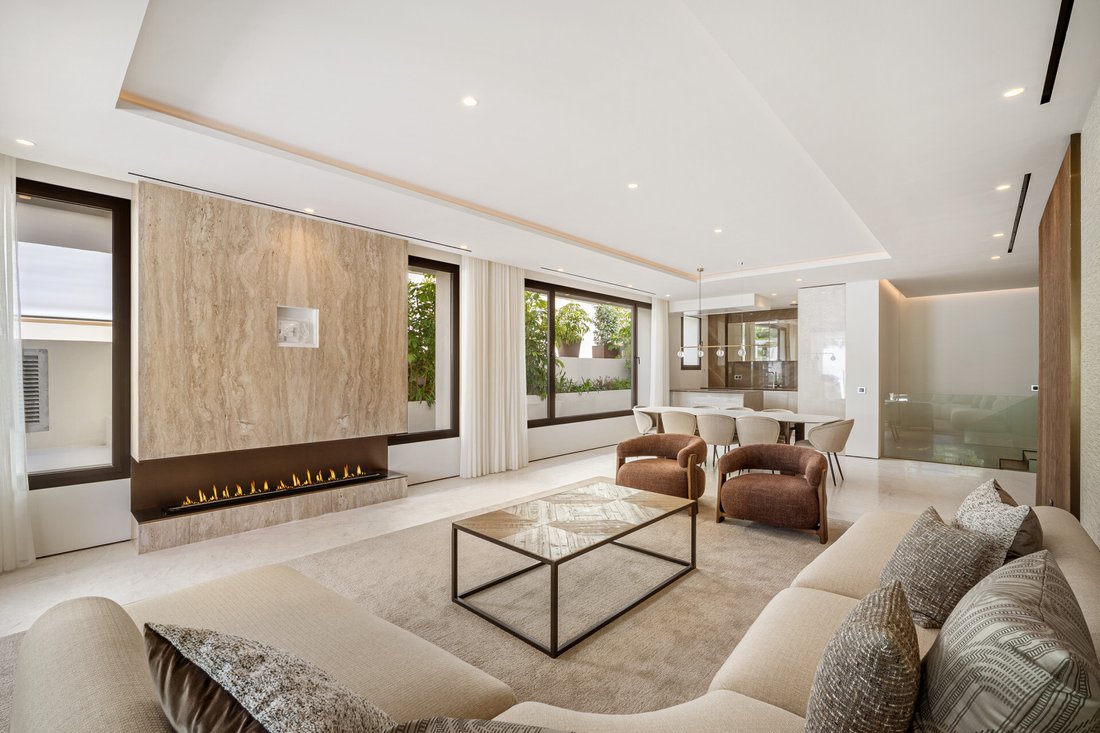Apartment in Marbella, Andalusia, Spain 4 - 15661902