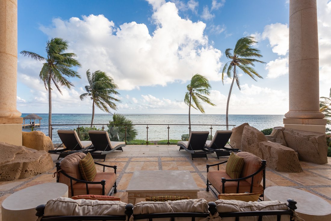 House in George Town, George Town, Cayman Islands 5 - 1005908