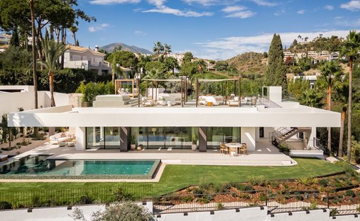 Villa in Nueva Andalucia, Marbella, Spain 1