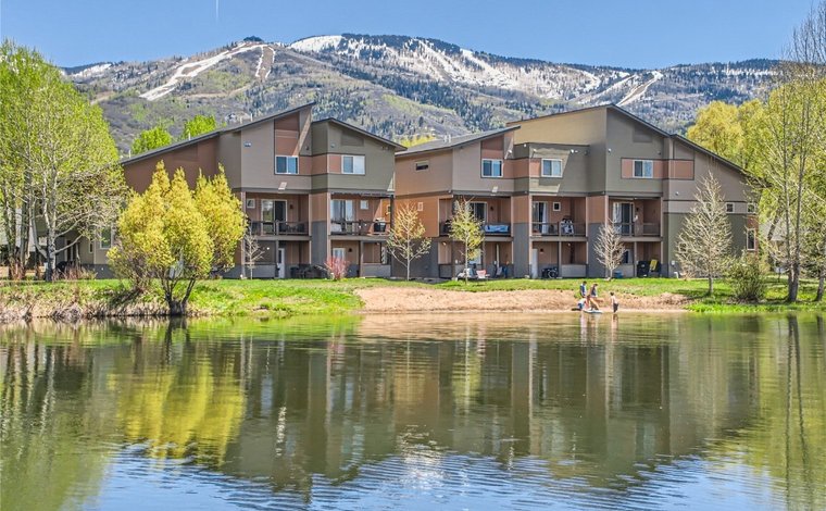 Luxury Lakefront Homes Colorado - Luxury Waterfront Properties In Colorado