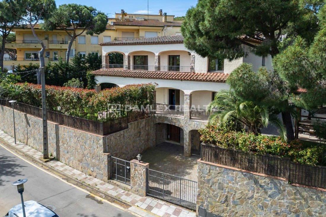 House in Platja d'Aro, Catalonia, Spain 2 - 15659507