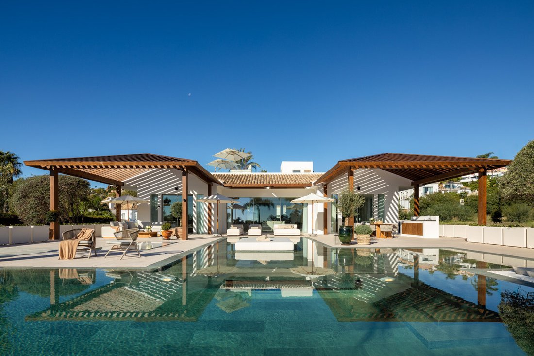Villa in Nueva Andalucia, Marbella, Spain 1 - 15662010