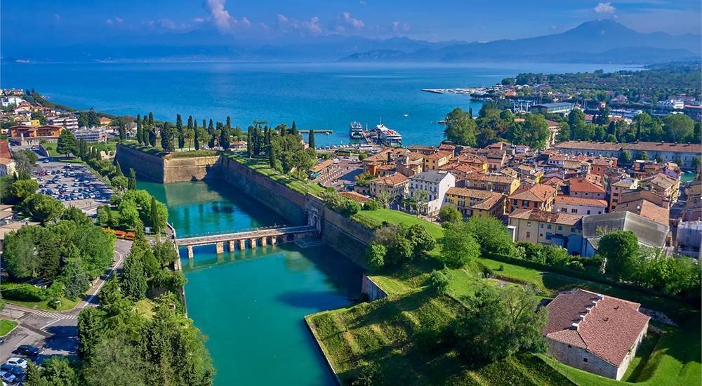 Villa in City, Peschiera del Garda, Veneto 2 - 15660280
