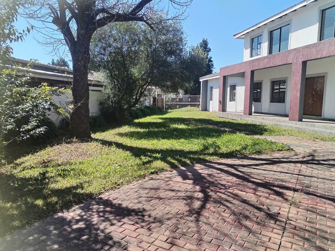House in Newcastle Central, KwaZulu-Natal, South Africa 3 - 15658909