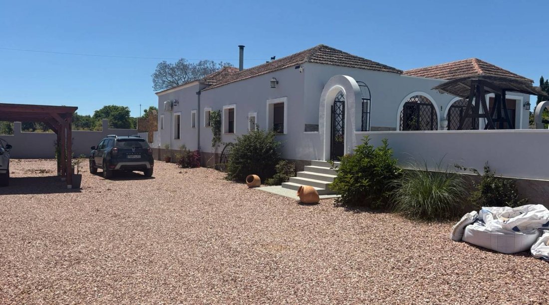 Villa in Jacarilla, Valencian Community, Spain 3 - 15660986