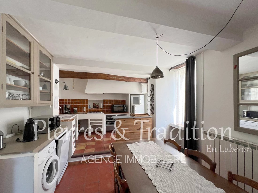Estate in Roussillon, Provence-Alpes-Côte d'Azur, France 5 - 15659138