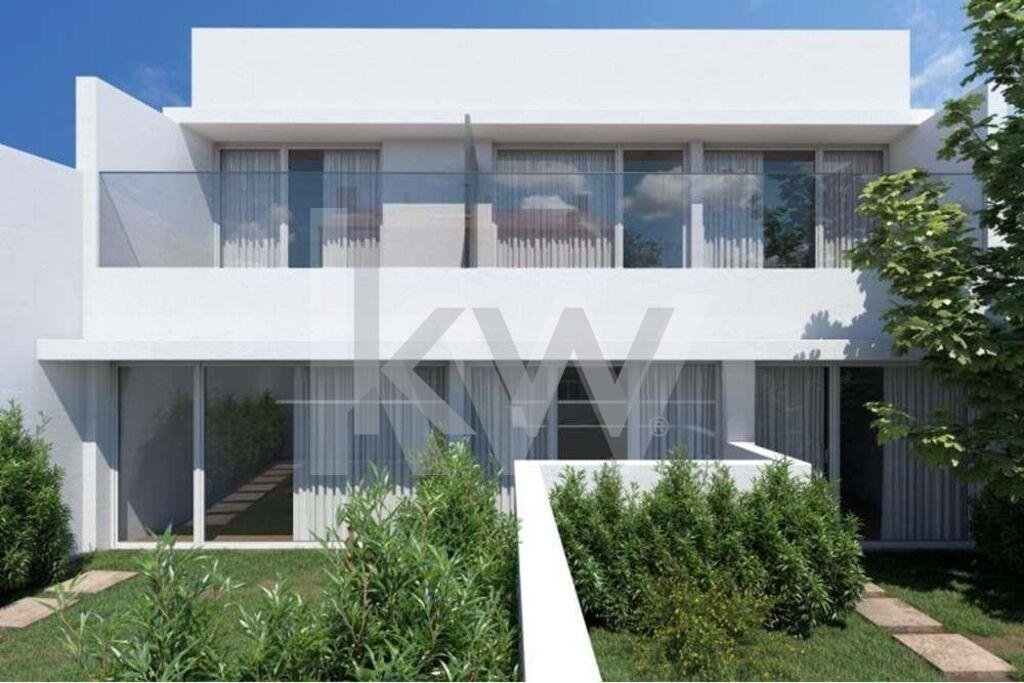 Apartment in Santa Marinha e Sao Pedro da Afurada, Porto District, Portugal 2 - 15662202