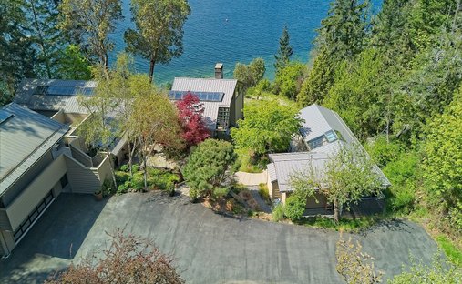 Maison à Saltspring Island, Colombie-Britannique, Canada 1
