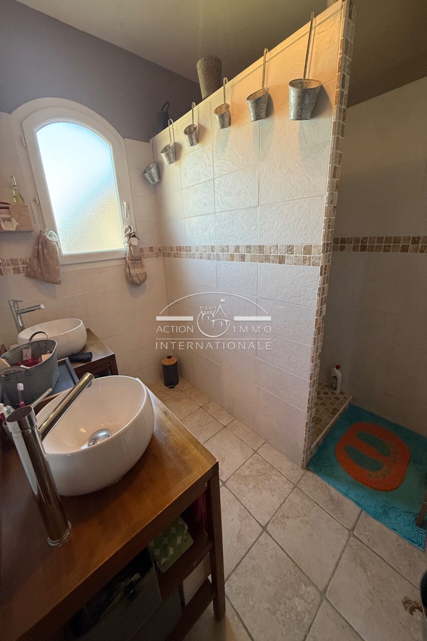Villa in Arles, Provence-Alpes-Côte d'Azur, France 4 - 15659230
