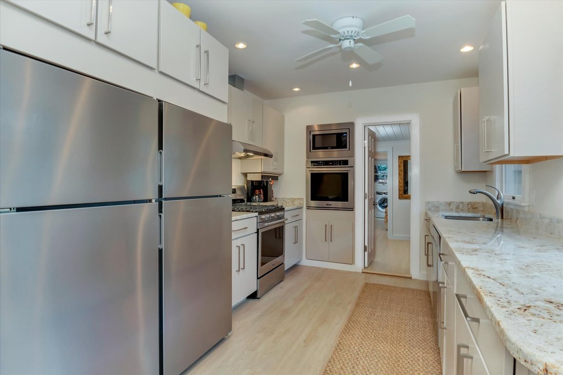 House in Provincetown, Massachusetts, United States 5 - 15654978
